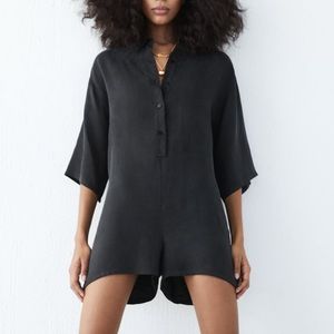 Zara Flowy Lose Short Jumpsuit